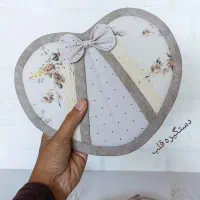 دمکنی گلدار