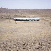 خریدار زمین 200 متری