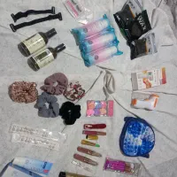 تعدادی لوازم آرایشی بهداشتی نو نو