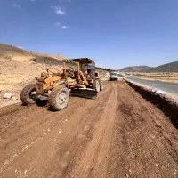 گریدر کوماتسو