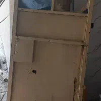 درب فلزی سالم با چهار چوب کپسول هوا با کپسول گاز
