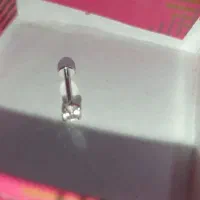 پیرسینگ لب نقره نو