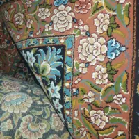 یک تخته فرش دوازده متری یک جفت نه متری