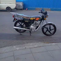 پرواز 125