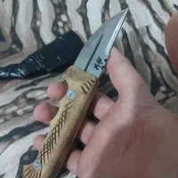 چاقو نو صحیح سالم تیز .معاوضه دارم