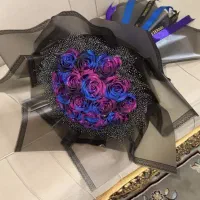 دسته گل و باکس روبانی مناسب هدیه از ۳۵۰ تا ۹۵۰