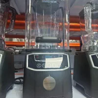 بلندر بی صدا کافی شاپی