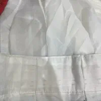 پرده حریر سالم و تمیز