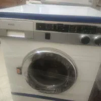 لباس شویی ۵کیلوبوش اصل آلمان کاملا سالم