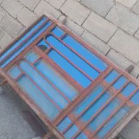 پنجره نونوبا شیشه رنگی