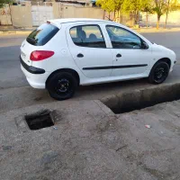 پژو ۲۰۶مدل۱۴۰۰خشک خشک
