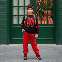 تعدادی لباس نو بچگانه