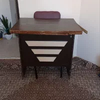میز و صندلی