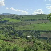 زمین-ویلایی-در-حاشیه-روستای-مملجه-با-ویو-جنگلی