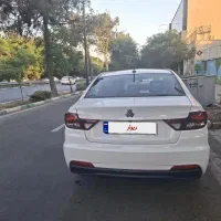 شاهین ۴۰۲ سانروف دار