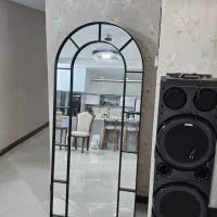 آینه قدی با پایه نگهدارنده نو
