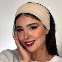 آموزش میکاپ حرفه‌ای با مدرک فنی و حرفه‌ای