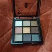 ارایشی  دوقلوها