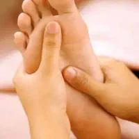 حجامت وماساژ درمانی وفصد خون