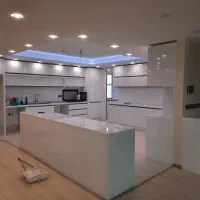 نیازمند نصاب کابینت یا همکار
