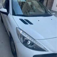 ۲۰۷پانا سفید ۱۴۰۱ بیرنگ و بدون ضربه