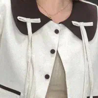 ویزیتور مانتو و شومیز زنانه