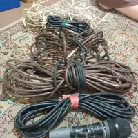 سیم و میکروفن
