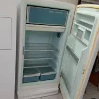 خریدار،یخچال،فریزر،نیازمند تعمیر،قدیمی