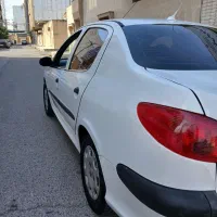 ۲۰۶ SD مدل ۹۳ V8