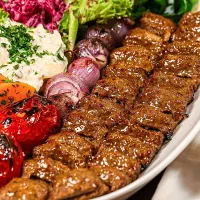 چلو‌کباب‌کوبیده‌((لبخند))ارسال‌رایگان‌سعادت‌آباد
