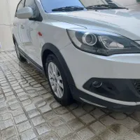 امویام 315 هاچبک اسپرت اکسلنت، مدل ۱۳۹۶