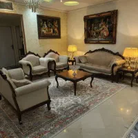 مبلمان ۷ نفره به همراه میز ناهار خوری ۸ نفره