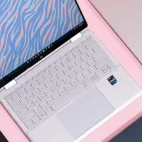 فروش/لپ تاپ/بازنشستگان/تامین اجتماعی/12ماهه