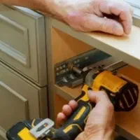 تعمییرات  و تغییرات   کابینت     و    کمد