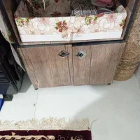 میز اتو چرخ خیاطی سالم نو مناسب جهیزیه