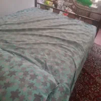 تخت دو نفره فلزی با آهن اضاف  برا استحکام بیشتر
