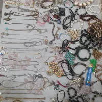 تعدادی قدیمی همه یجا مفت ۱۵۰۰