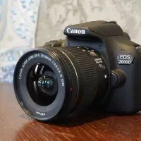 دوربین 2000d canon