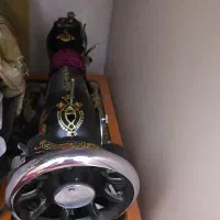 چرخ خیاطی سالم دو شیر نشان در حد نو