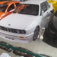 ماشین ،ماکت فلزی