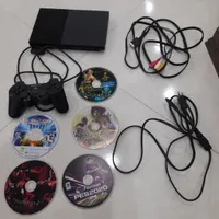 ps2کامل سالم با ۵ دیسک و یک دسته ps4 و با یک دسته