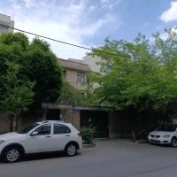 شریعتی اندرزگو ویلایی ۵۵۰ مترمربع