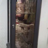 بوفه کلاسیک ترکیب چوب و شیشه