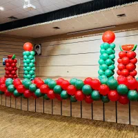 تولدی و بادکنک‌آرایی و گل ارایی