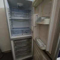 یخچال فریزر کار کرده