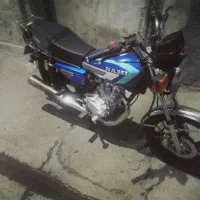 200 موتور سیکلت