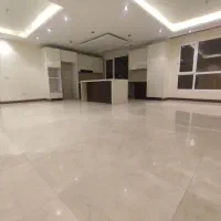 135 متر دوخواب ، فول امکانات ، منظریه