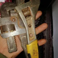 آچار لوله گیر و فرانسه
