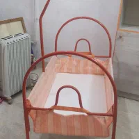 تخت نوزاد