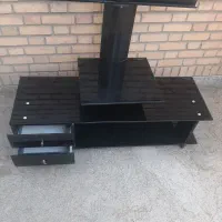 میز تلویزیون شیشه ای مدل ulTiMTE